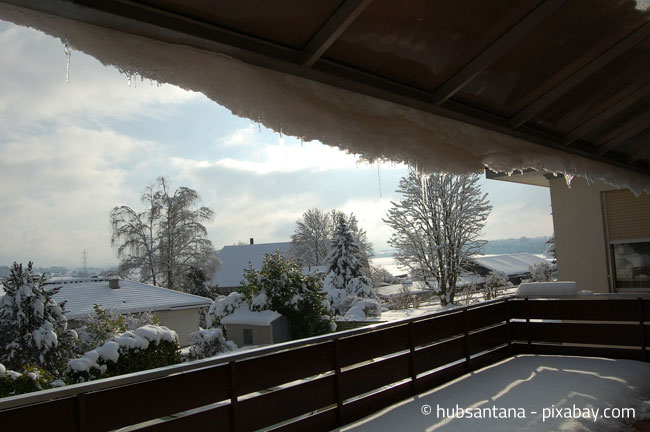  Der Balkon im Winter  Die sch nsten Deko Tipps Wohnen 